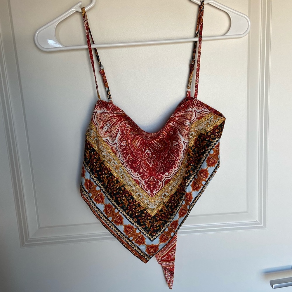 Scarf top